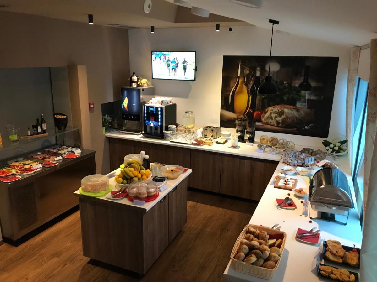 16 Lakes Guesthouse 그라보바츠 외부 사진