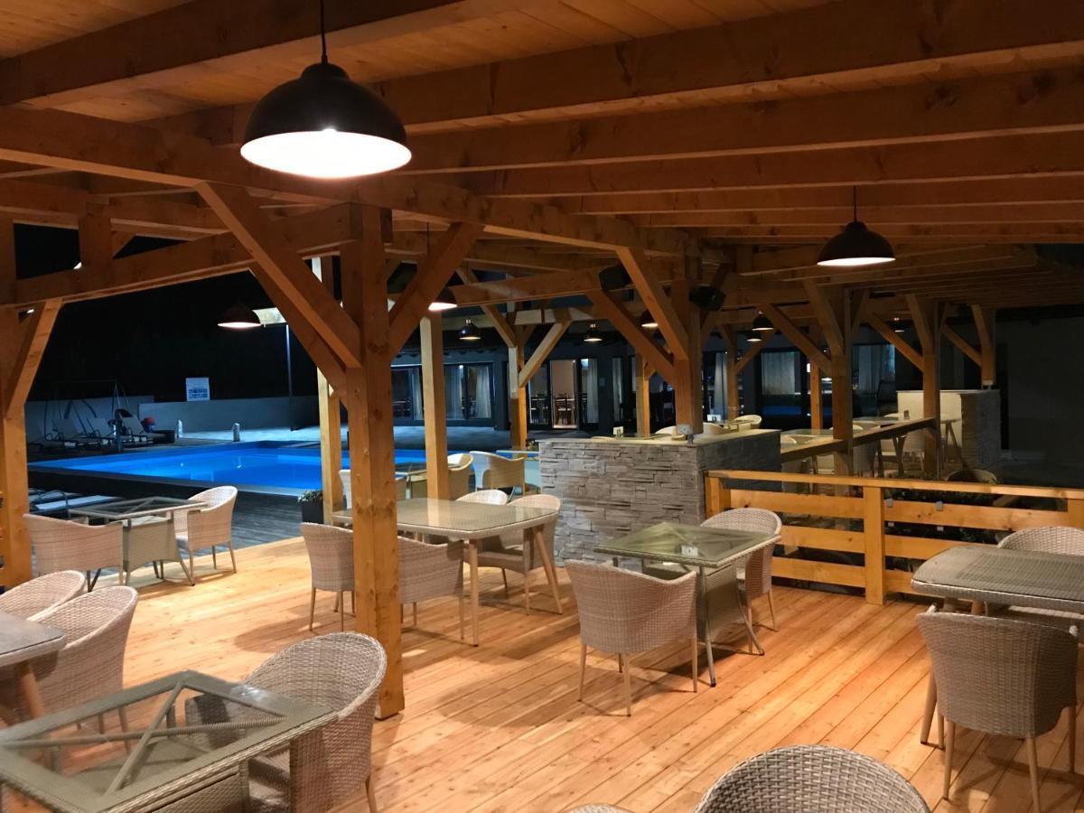 16 Lakes Guesthouse 그라보바츠 외부 사진